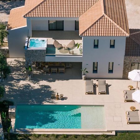 Queen Of Zakynthos Luxury Villas Amoudi Exterior photo