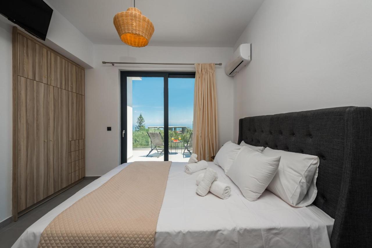 Queen Of Zakynthos Luxury Villas Amoudi Exterior photo